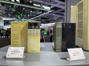 天天躁日日躁狠狠躁AV麻豆